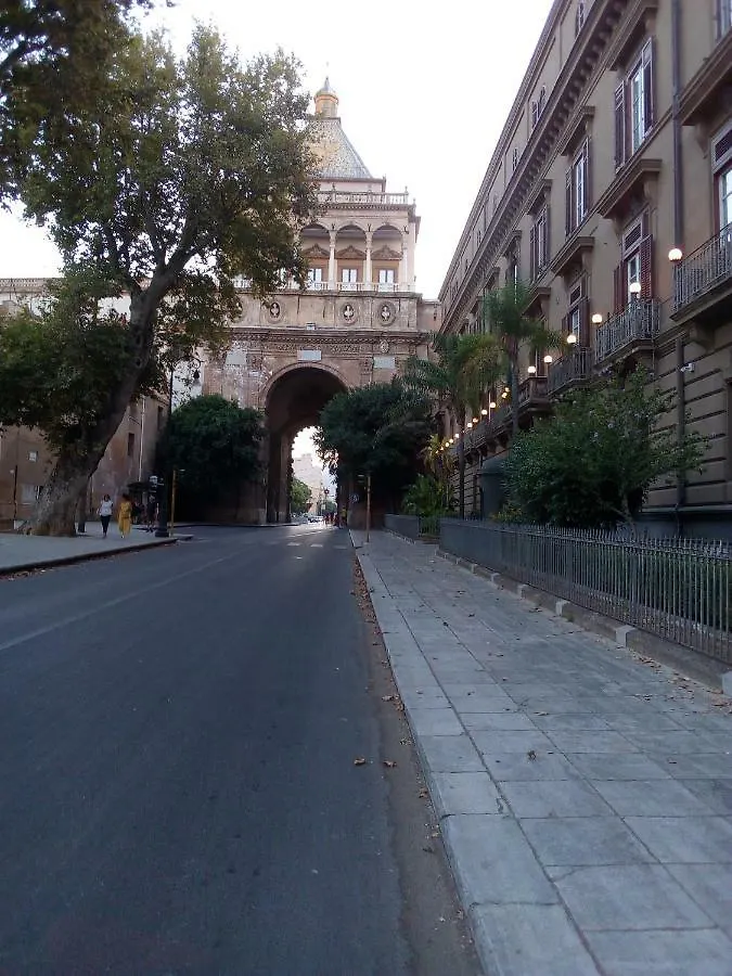 Appartamento All'Ombra di Porta Nuova Palermo