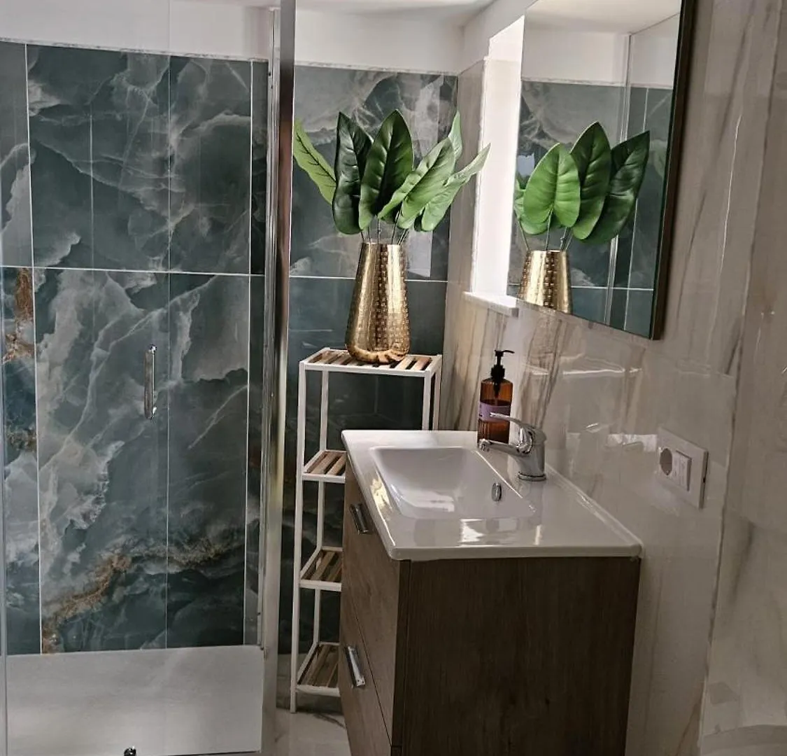 Apartment All'Ombra Di Porta Nuova Palermo Italien